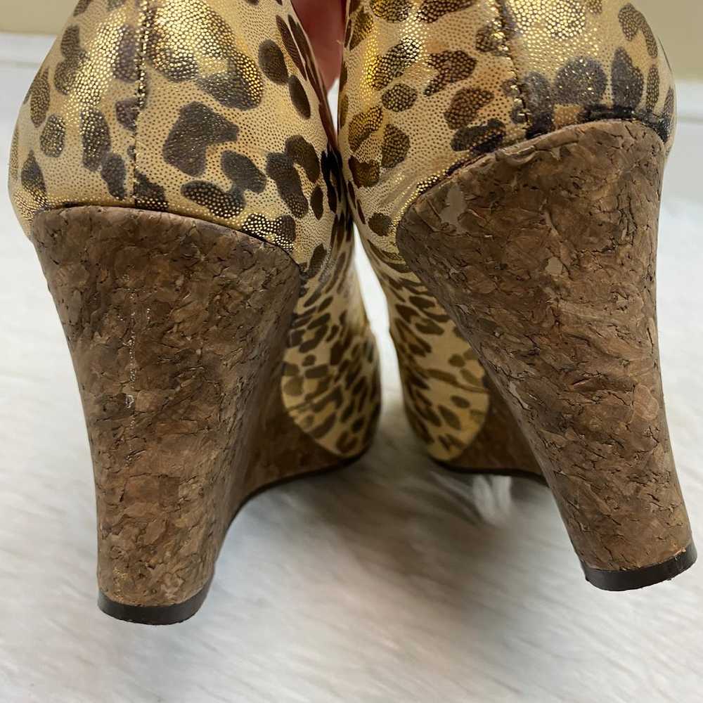 Lilly Pulitzer Gold Resort Leopard Print Peep Toe… - image 8