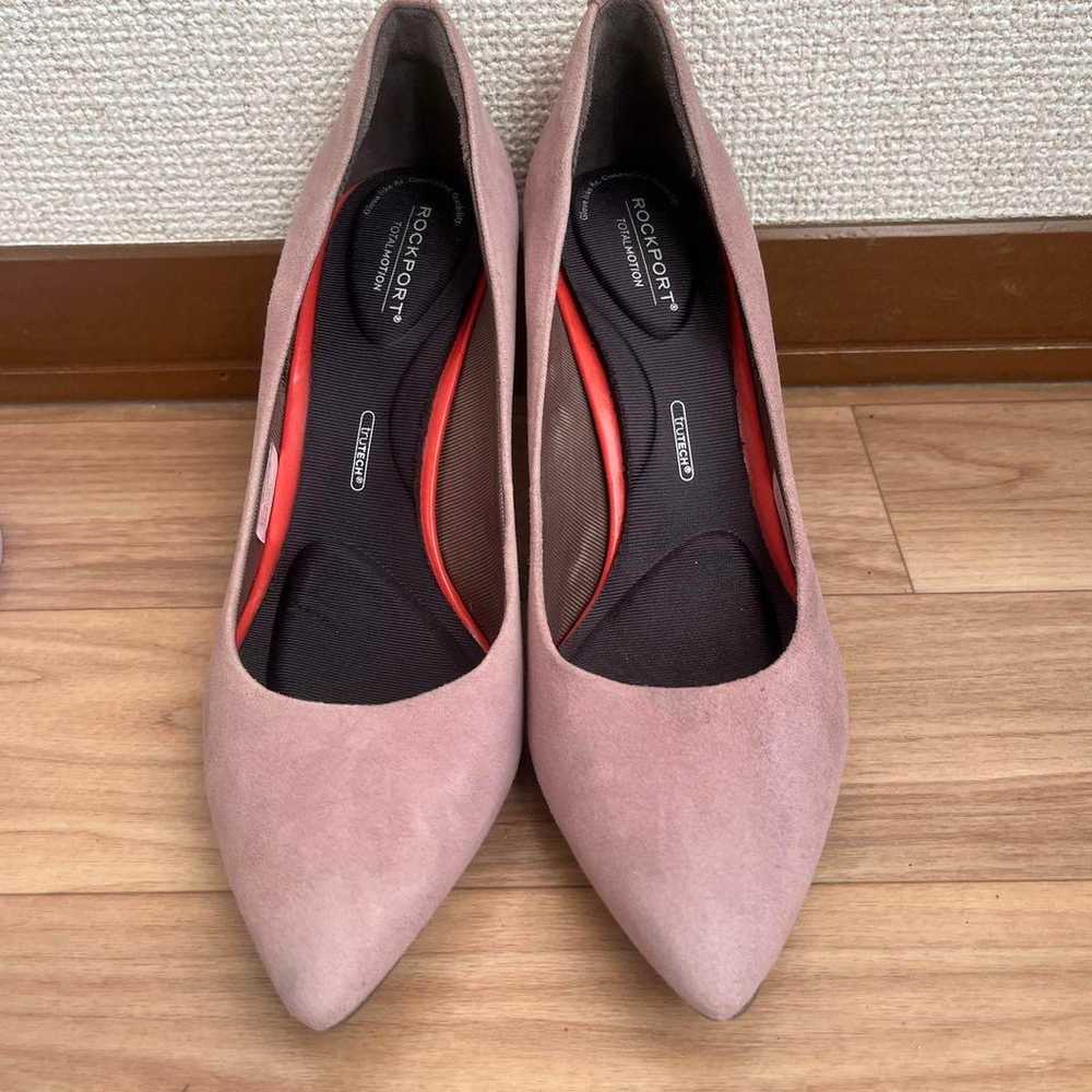 ROCKPORT light pink suede pumps - image 1