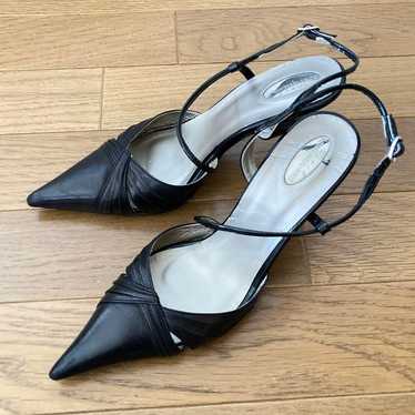 Black elegant pumps with 7cm heels. - image 1