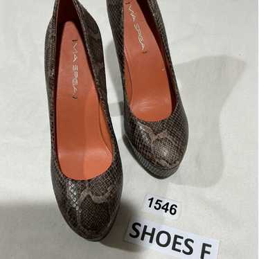 Woman’s Via Spiga Brown Snakeskin Platform Heels … - image 1