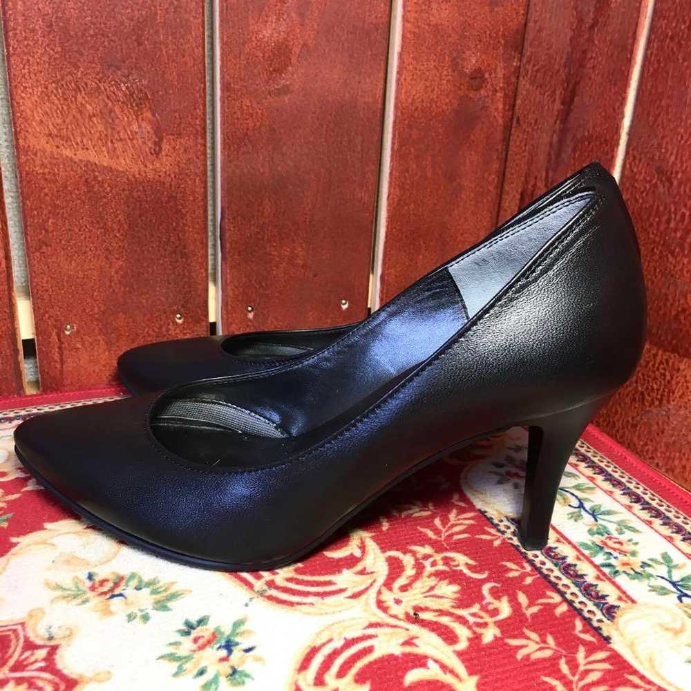 Ginza Kanematsu Black Leather Pumps 23.5cm - image 3