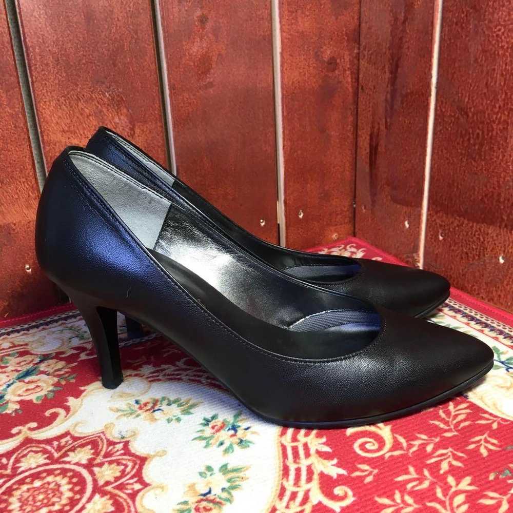 Ginza Kanematsu Black Leather Pumps 23.5cm - image 4