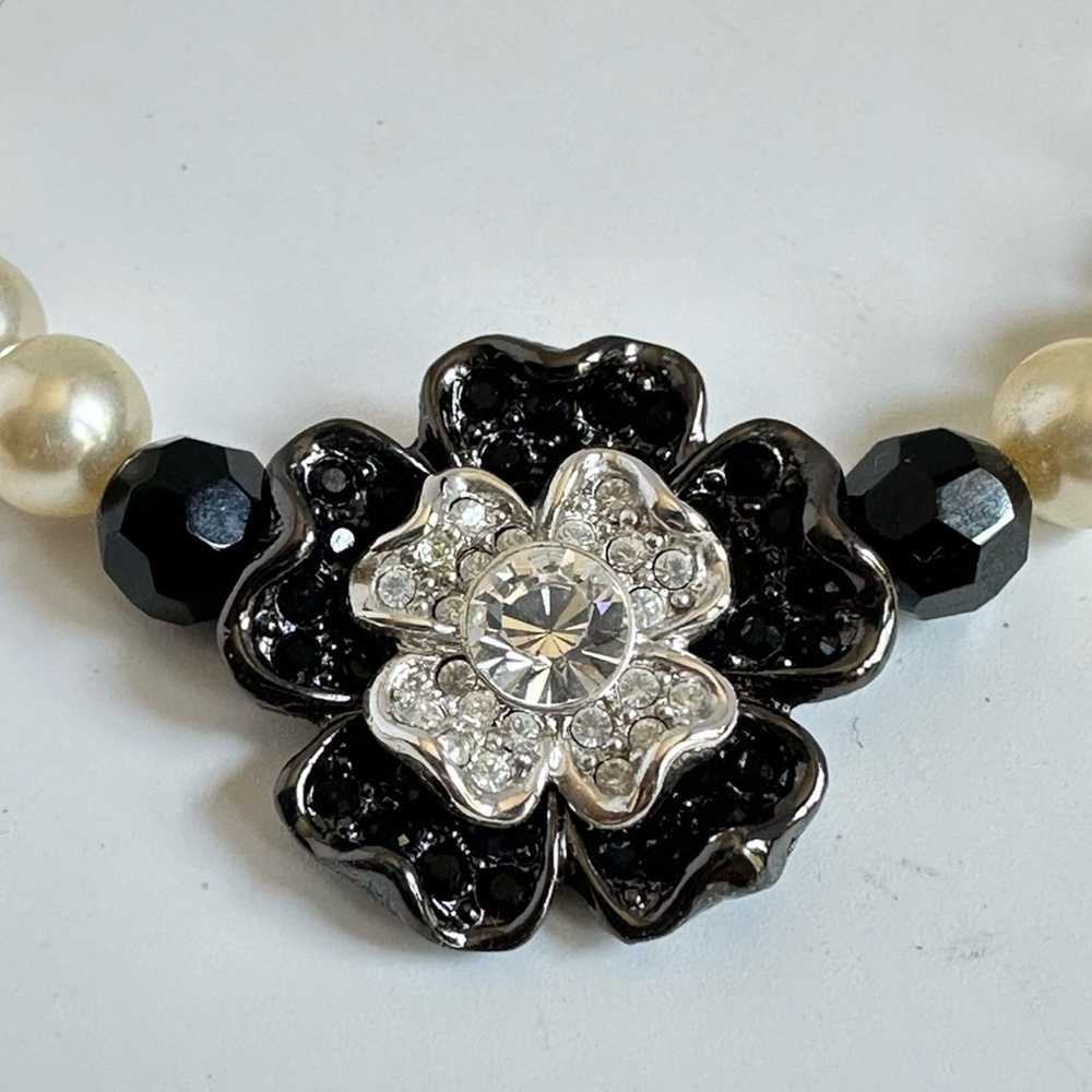 Brand Vintage Nolan Miller Pearl And Onyx Choker … - image 2