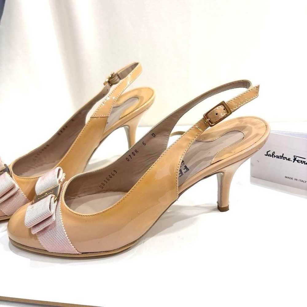 【Unused Class Price Reduction】Ferragamo Beige Pum… - image 6