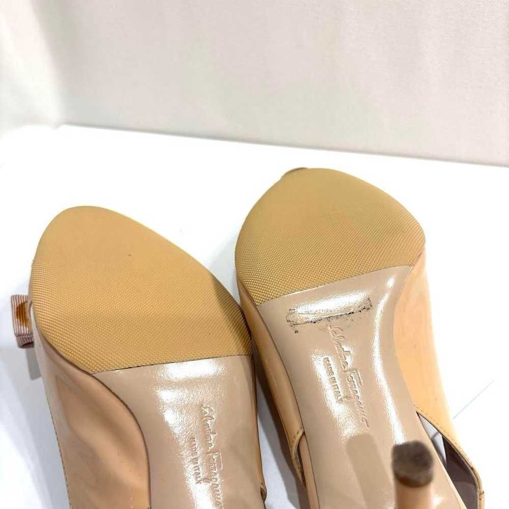 【Unused Class Price Reduction】Ferragamo Beige Pum… - image 9