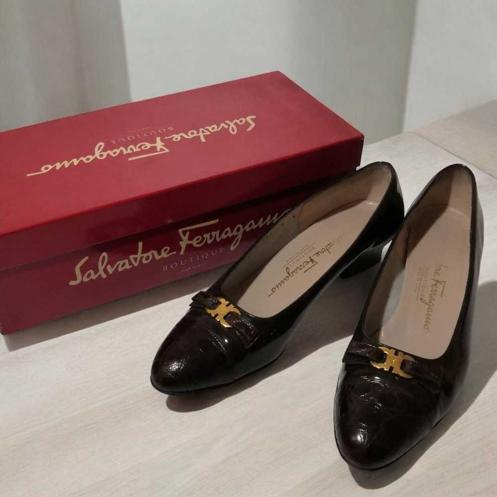 Salvatore Ferragamo pumps, brown Gancini pattern,… - image 1