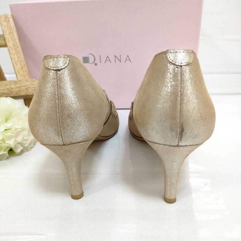 Excellent condition Diana pumps with flower cut d… - image 7