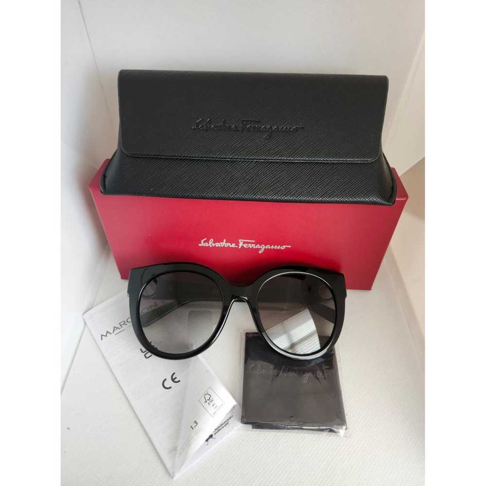 Salvatore Ferragamo Sunglasses - image 9