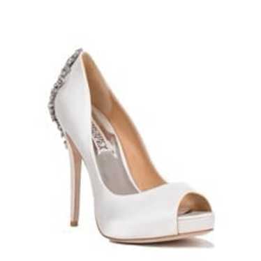 New Badgley Mischka Women's Kiara Platform Pump