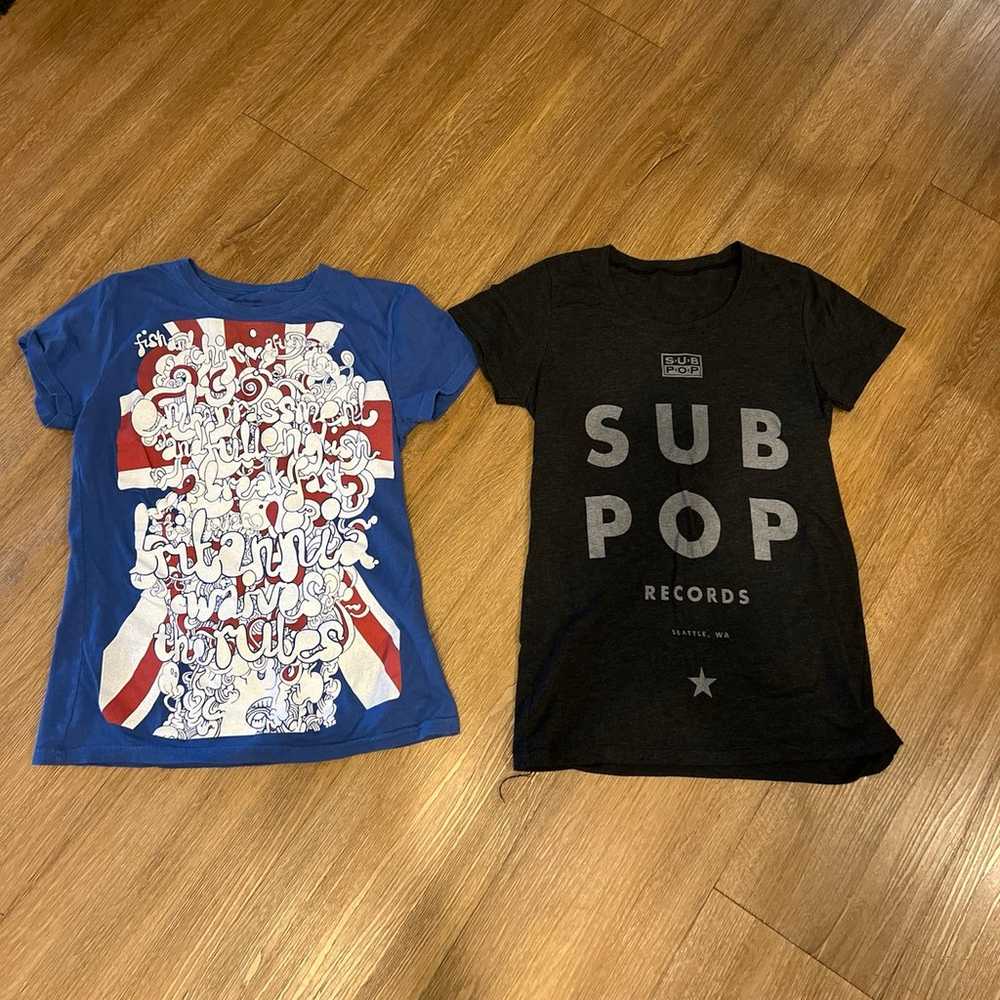 (2) Trendy tee shirts sz small - image 1