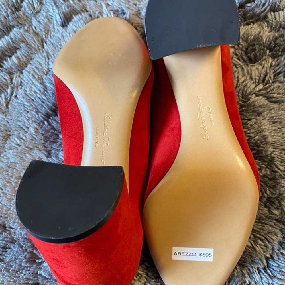 Salvatore Ferragamo pumps size 7 - image 4