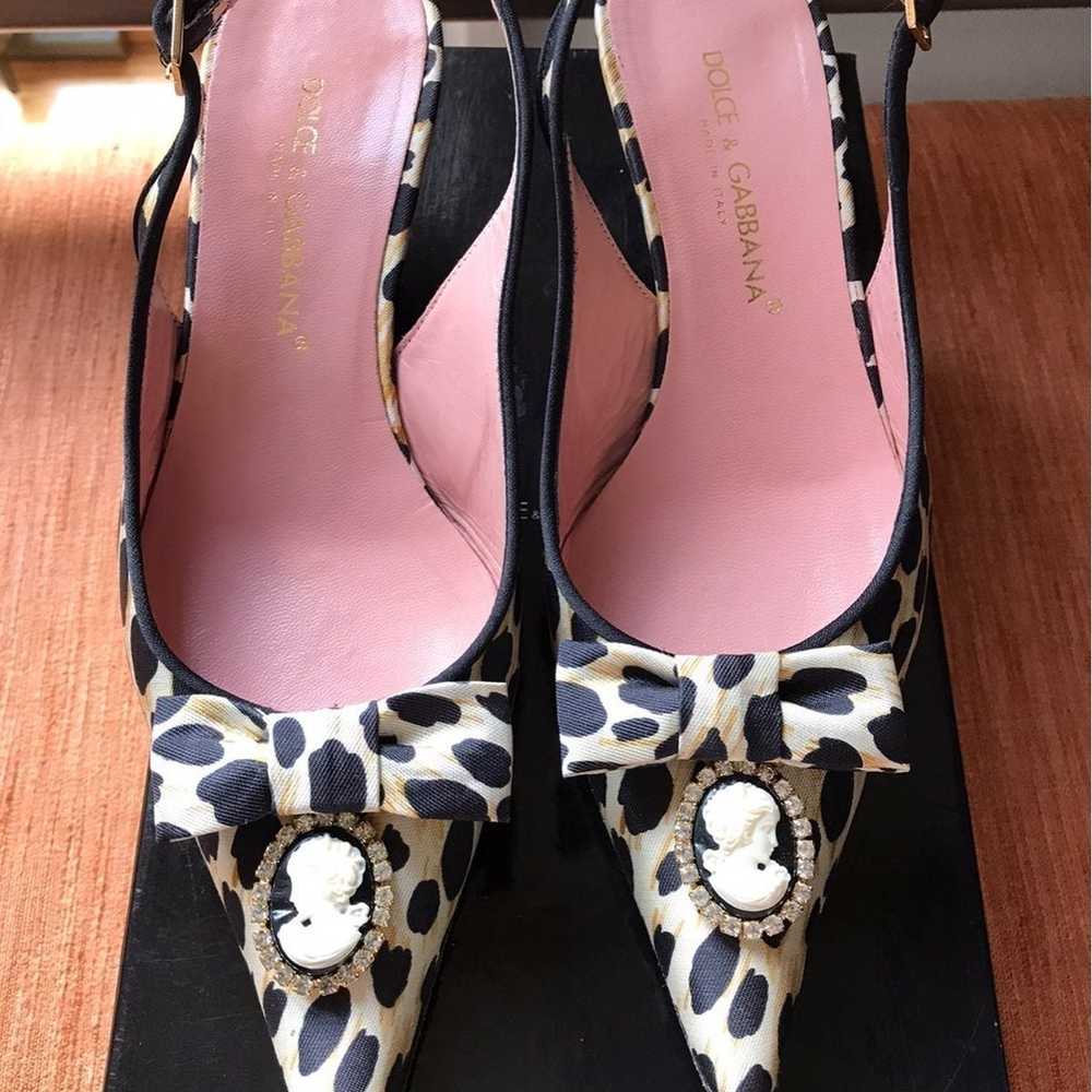 Dolce and Gabbana Cameo Slingback Sandals Made in… - image 1