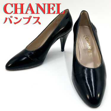 CHANEL Pumps Patent Leather Enamel Coco Mark Black