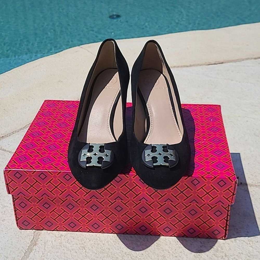 Tory Burch Claire close toe wedges suade Shoes si… - image 1