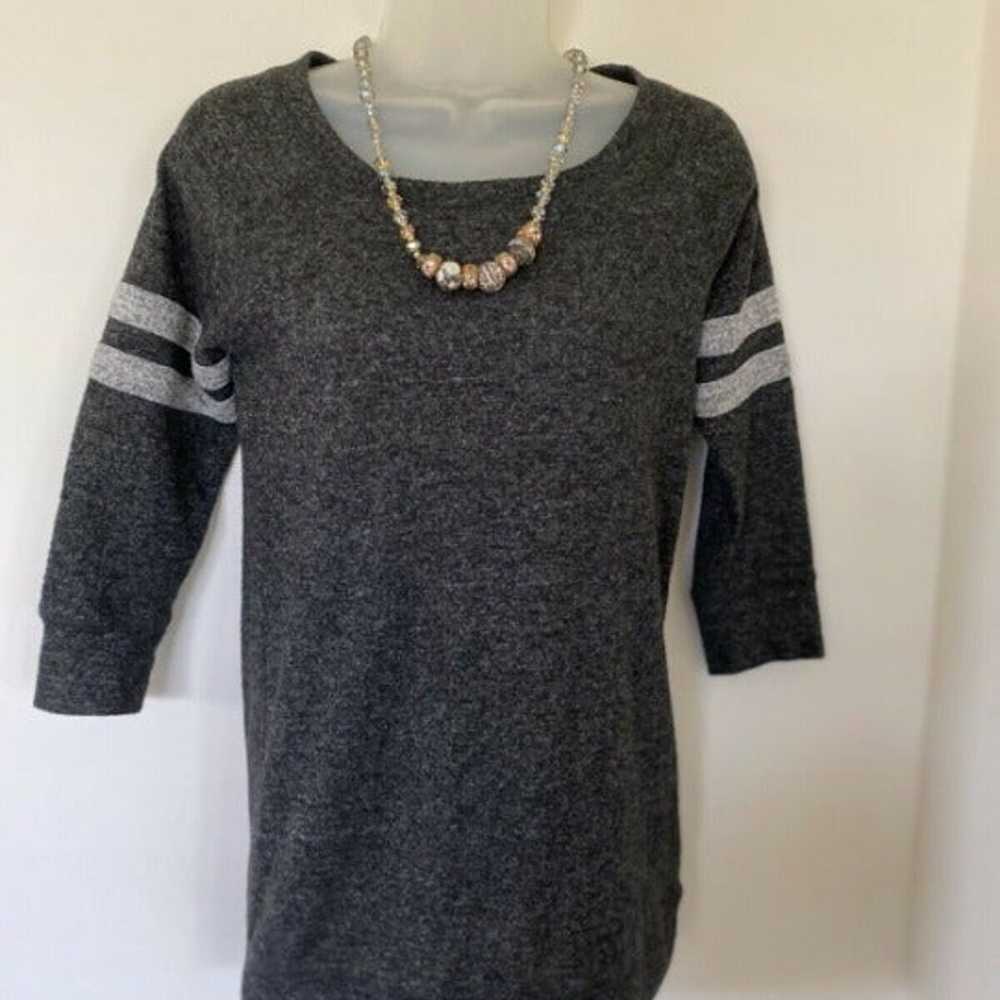 VTG Ladies Sweater Soft Gray Tunic EUC - image 2