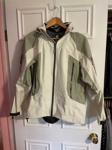 Arc'teryx jacket - Gem