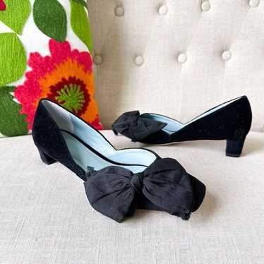 Frances Valentine McCall Grace Bow  Black Velvet P