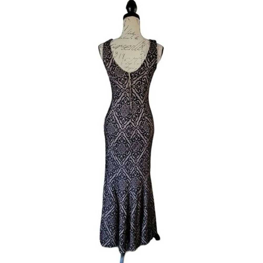 Bailey Blue Small Lace Black and Beige Long Forma… - image 4