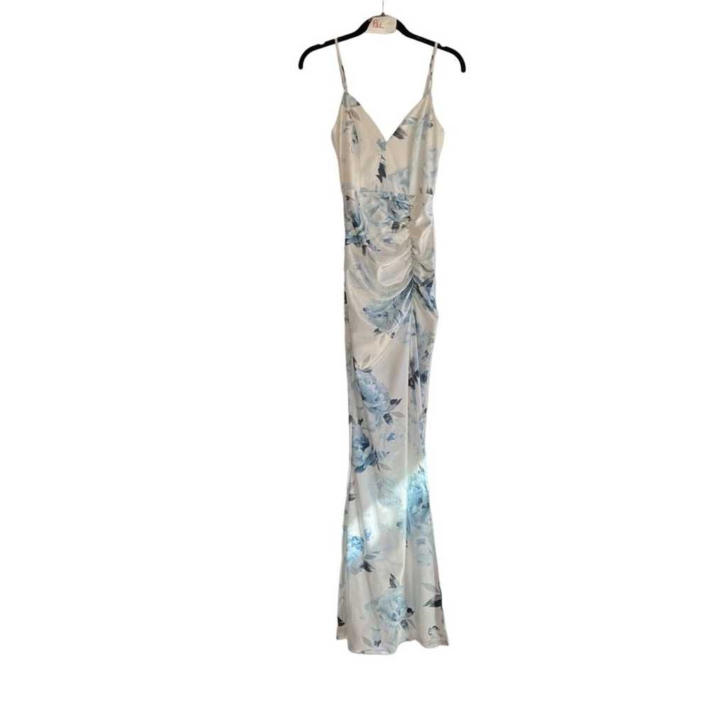 Windsor silky floral mermaid dress, women's size 4 - image 1