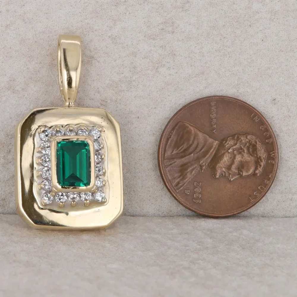 14k Yellow Gold Lab Grown Emerald and Diamond Pen… - image 3