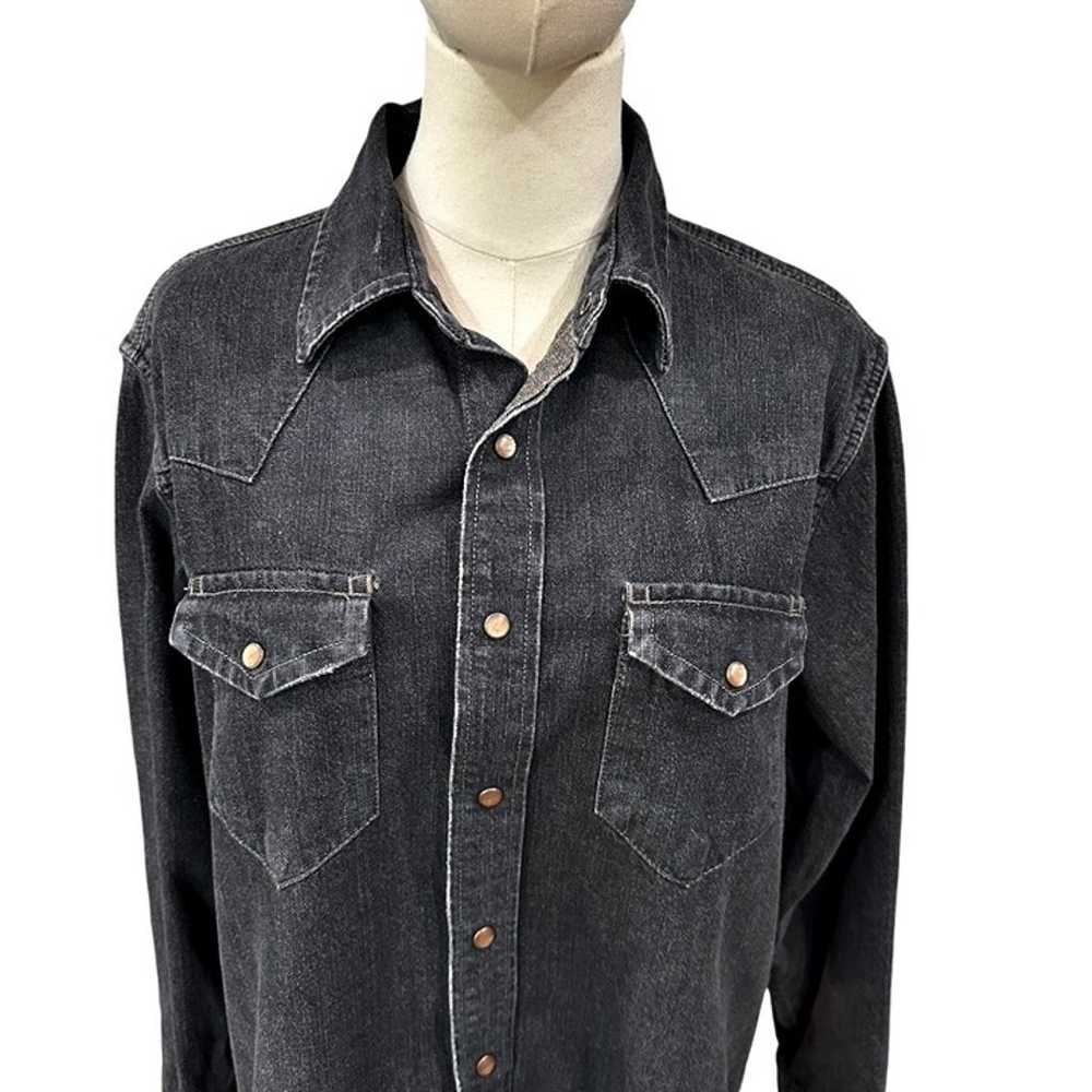 Vintage Gap Denim Pearl Snap Western Shirt Size M… - image 2