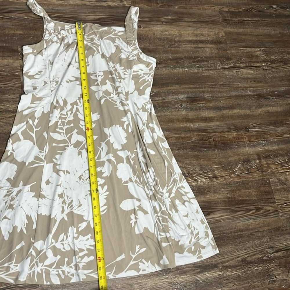 Chaps Floral Tan Sleeveless Midi Dress Size 16 - image 11