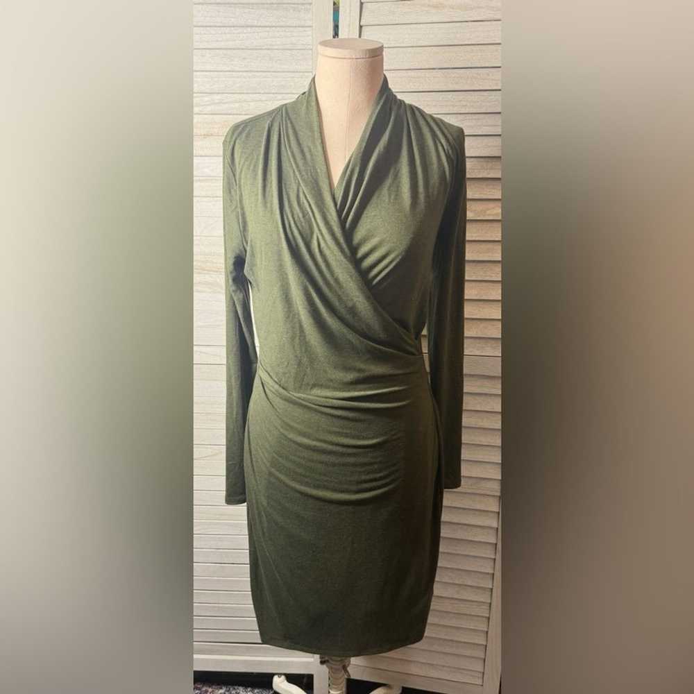 Ann Taylor Faux Wrap Dress. Great Condition. Size… - image 1