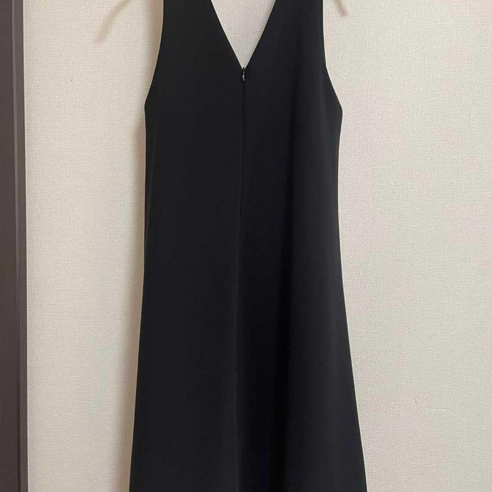 NATURAL BEAUTY BASIC Black V-Neck One-Piece - image 2