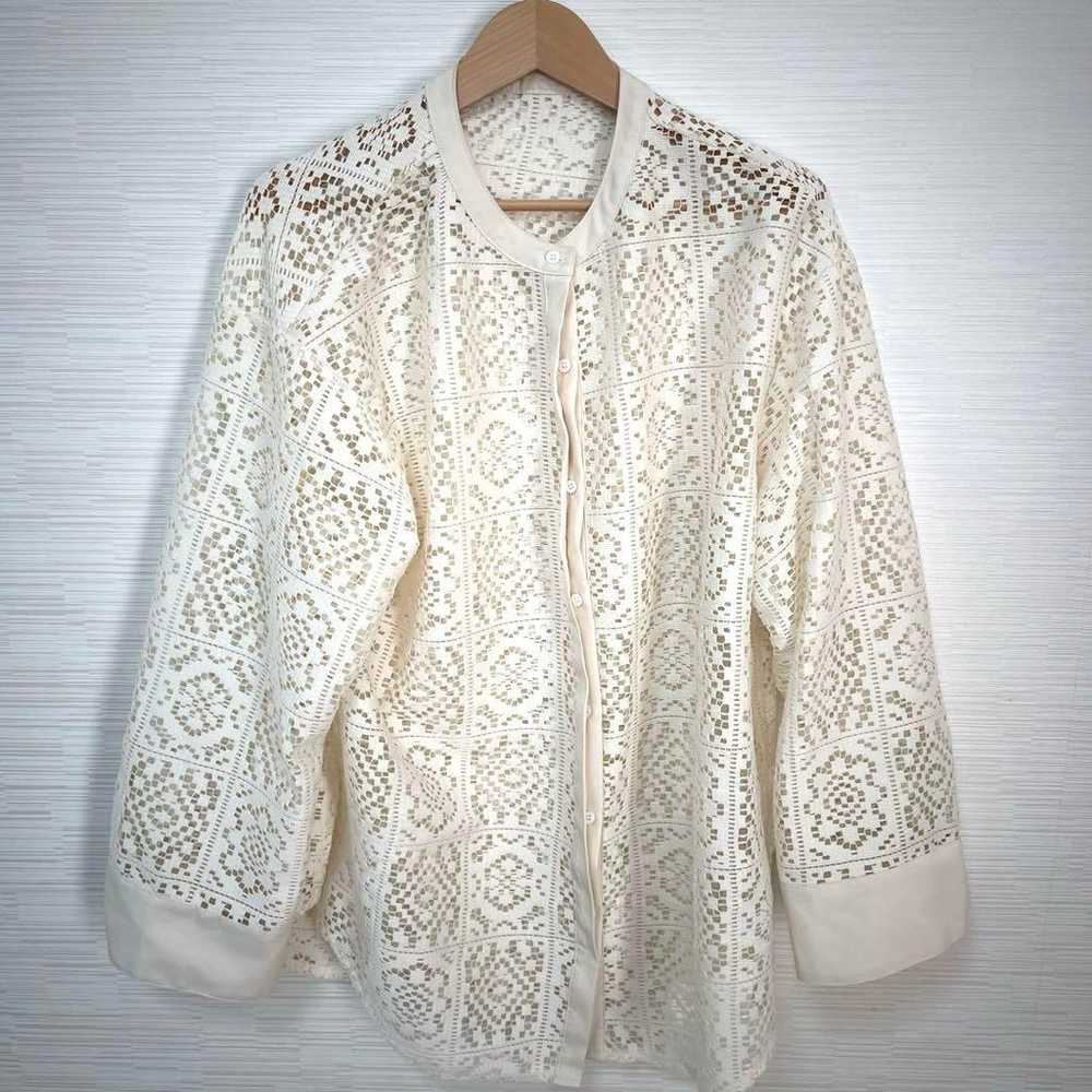 Junoah JUNOAH No-collar Lace Shirt (White) - image 2