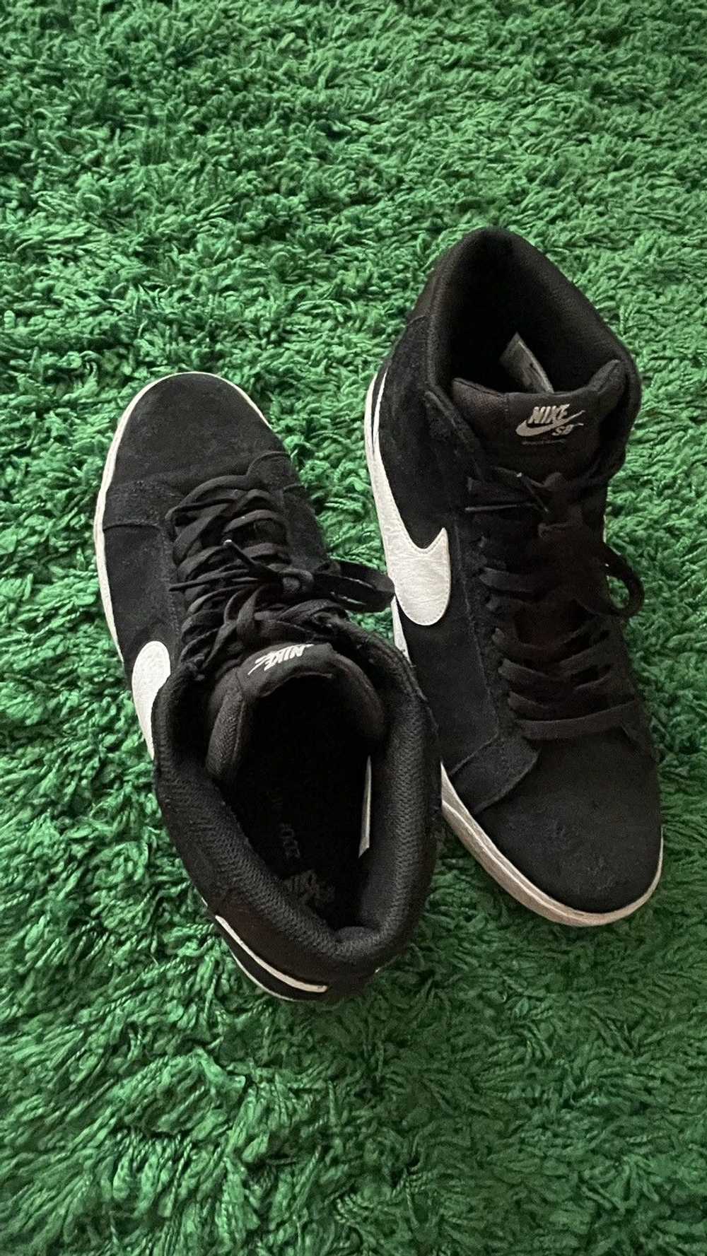 Nike Nike SB Zoom Blazer Mid black suede skate - image 2