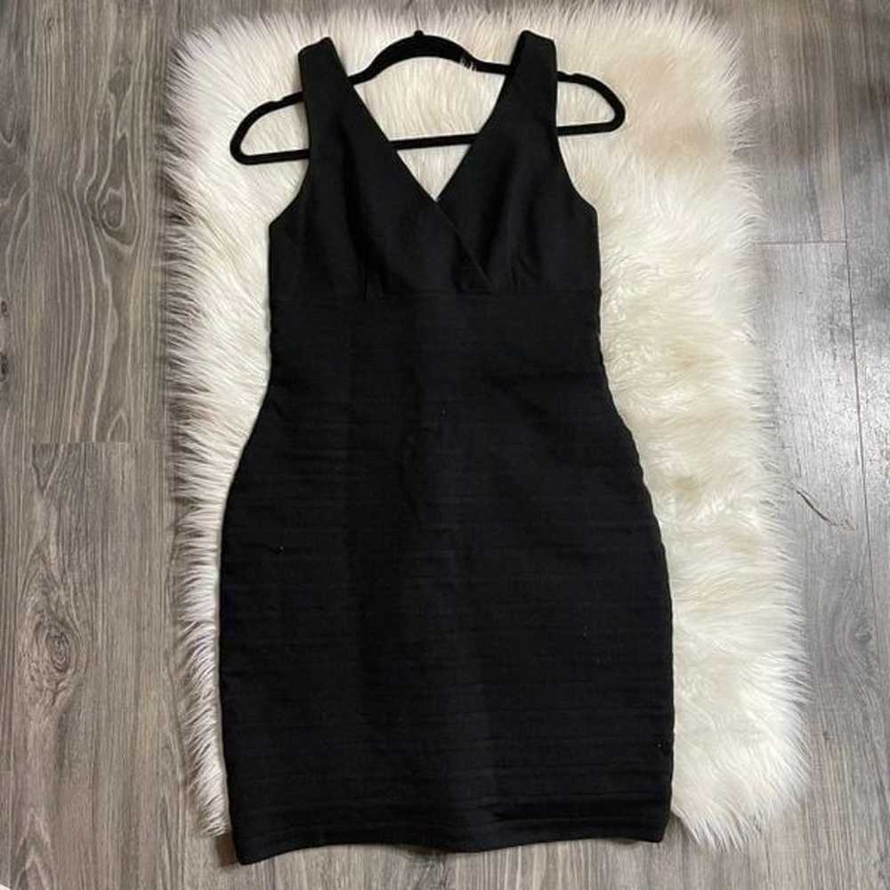 Express medium sleeveless black sexy vencí dress - image 5