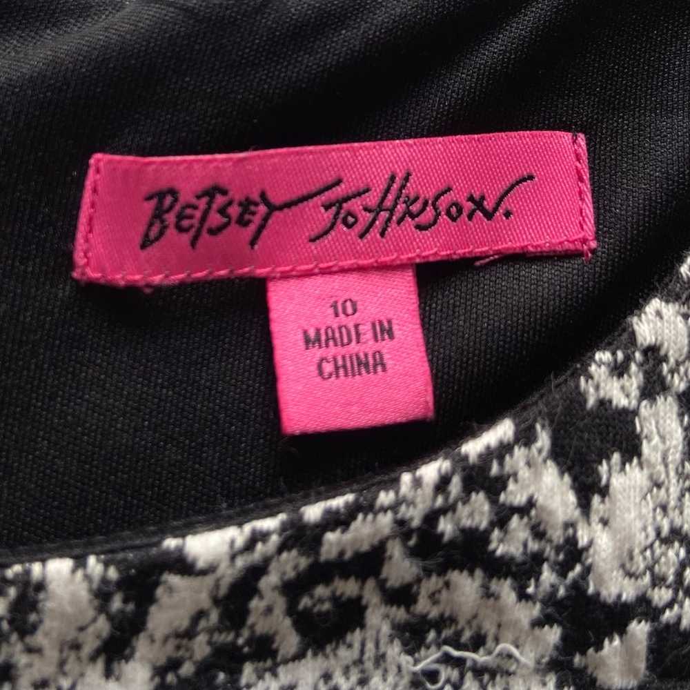 Betsey Johnson Dress Womens 10 Snakeskin Print Wh… - image 2