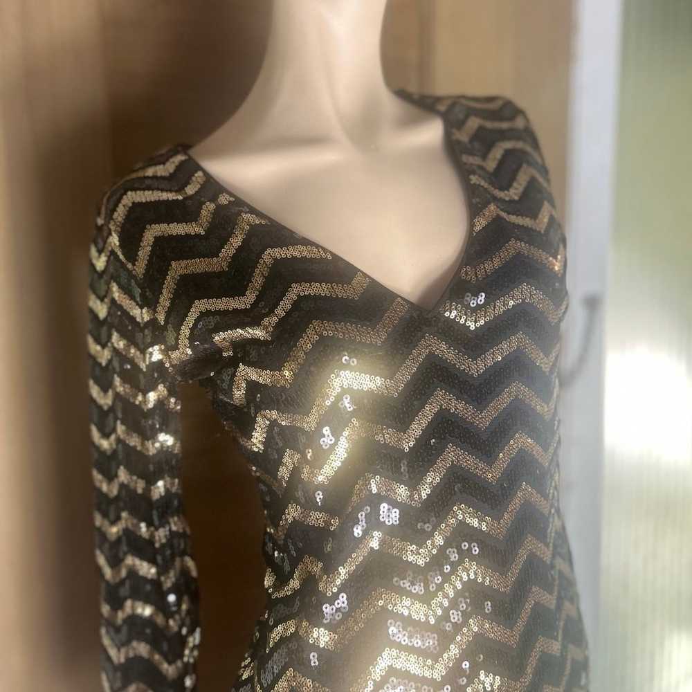 H&M Divided Black and gold chevron stripe sequin … - image 5