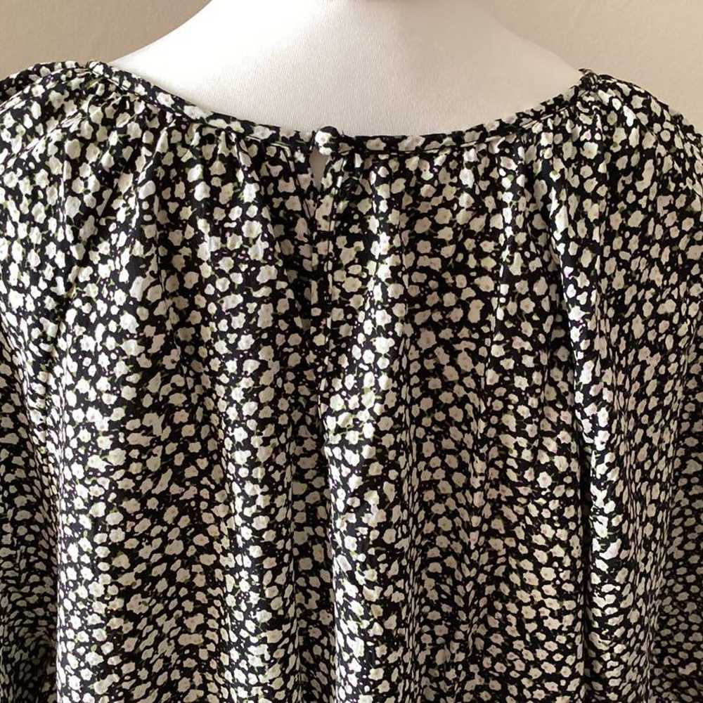 【H&M】Black and white small floral print long slee… - image 4