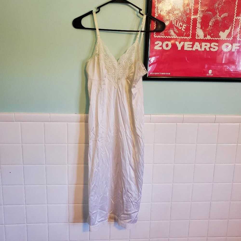 Vintage White Lace Sleeveless Midi Slip Dress Min… - image 2