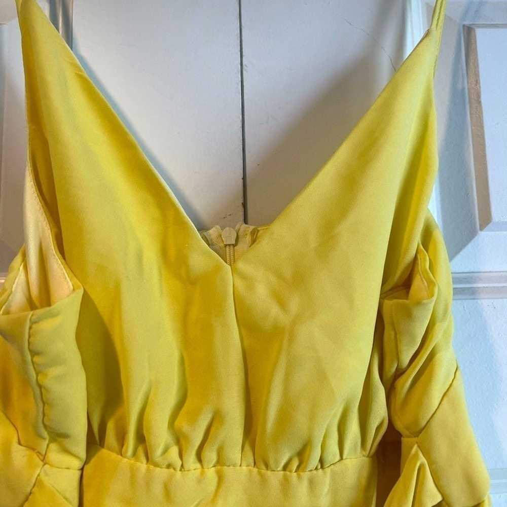 Stunning Yellow Pleated Maxi Dress with Spaghetti… - image 4