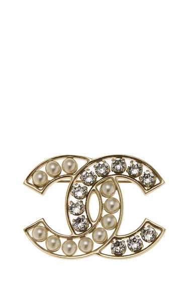 Gold & Crystal 'CC' Pin