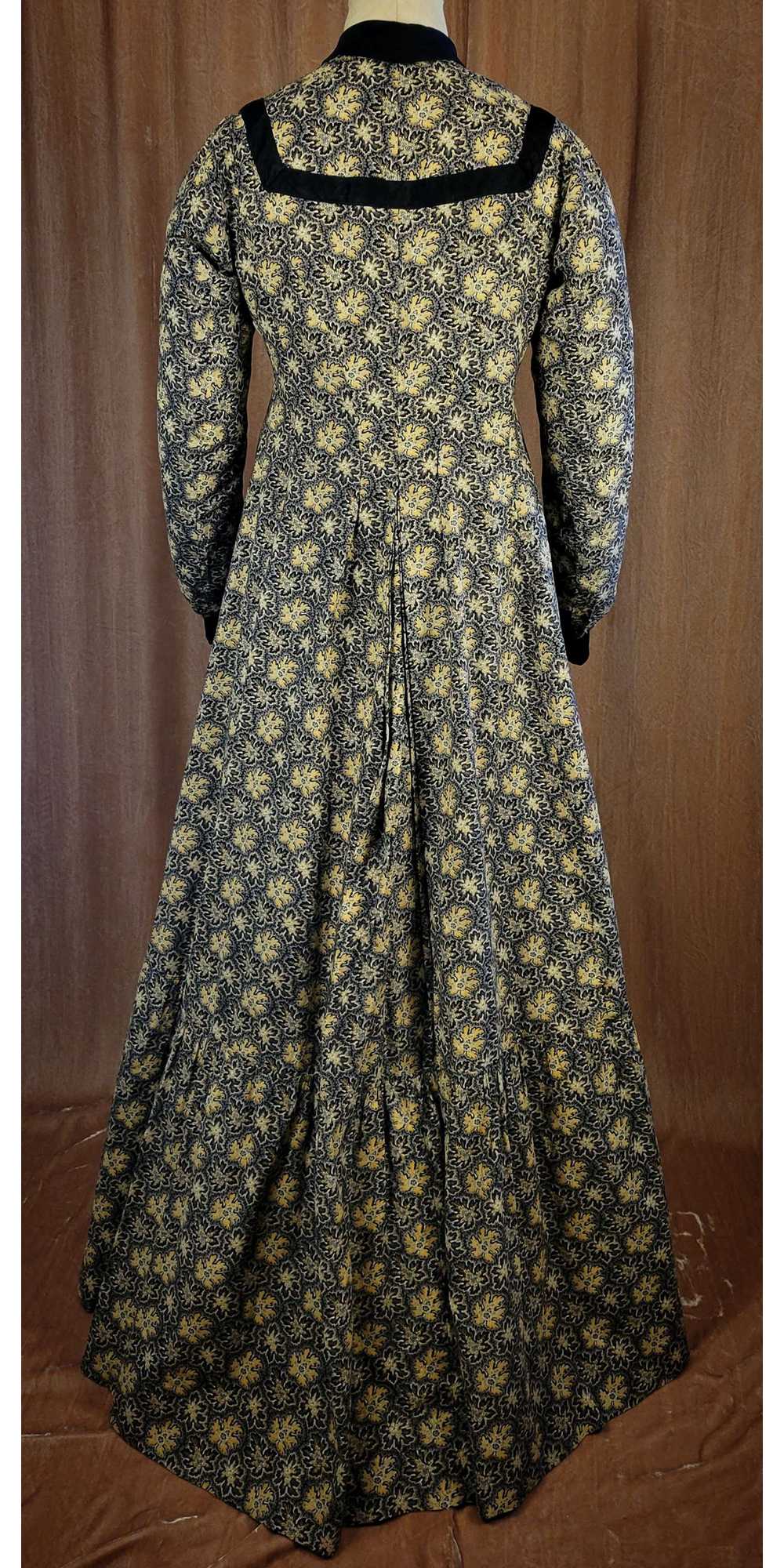 Victorian Black Cotton Calico Print Wrapper Dress - image 10