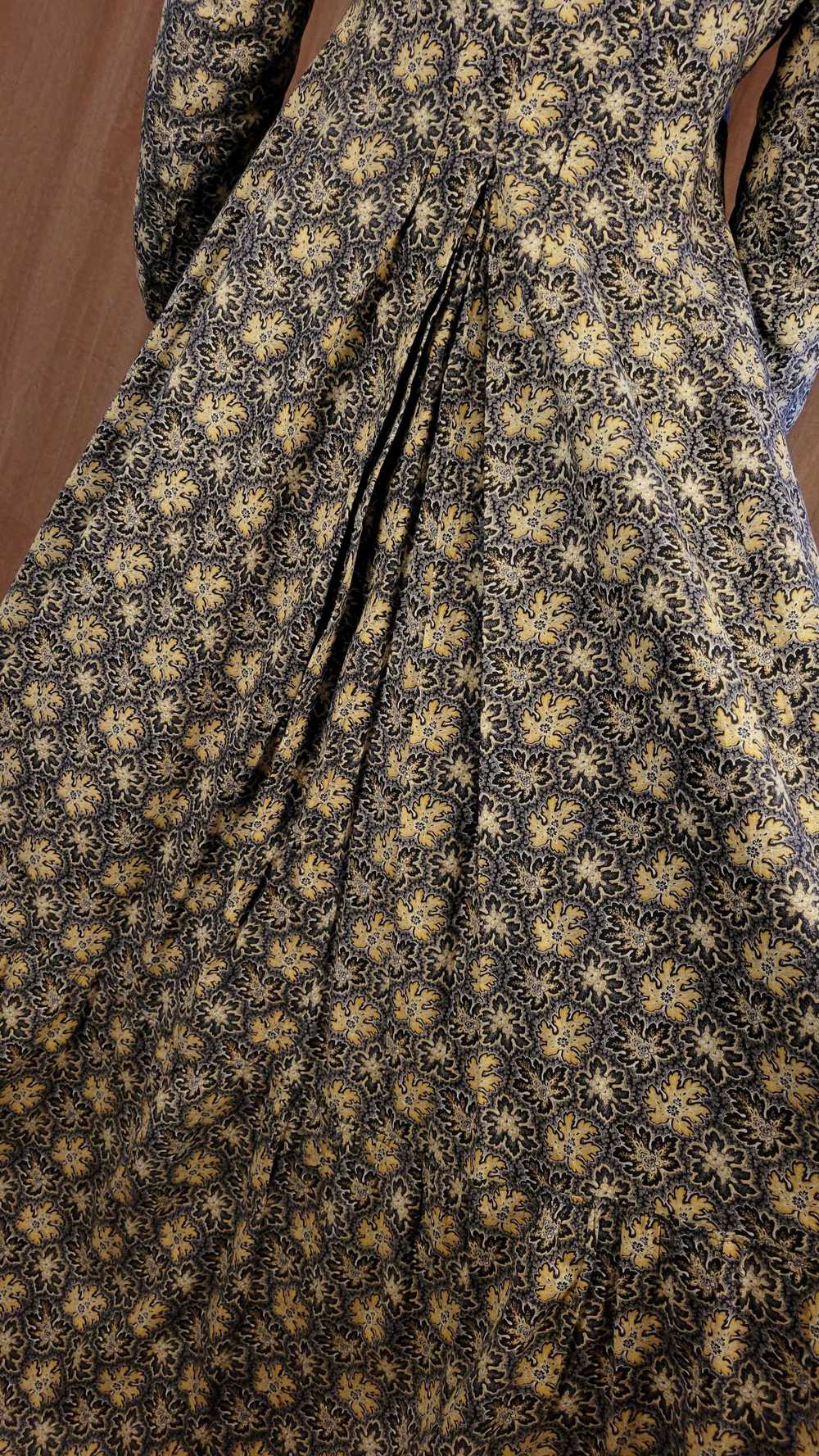 Victorian Black Cotton Calico Print Wrapper Dress - image 12