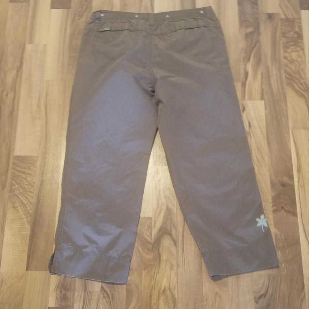 Columbia Columbia Capri Pants Size Small - image 3