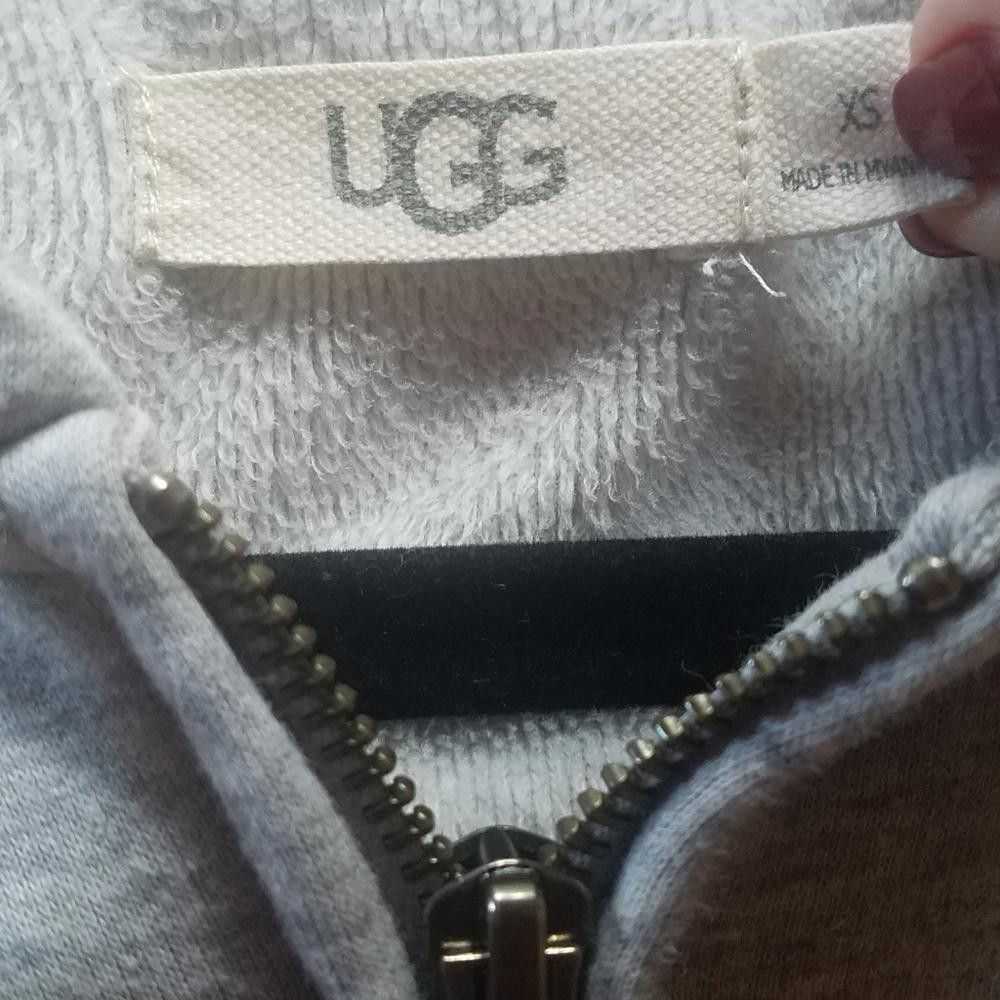 Ugg UGG Hooded Sweatshirt Size XS - image 3