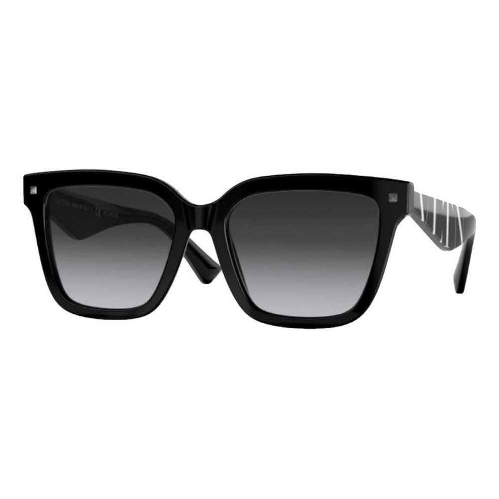 Valentino Garavani Sunglasses - image 1