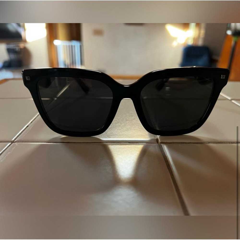 Valentino Garavani Sunglasses - image 3