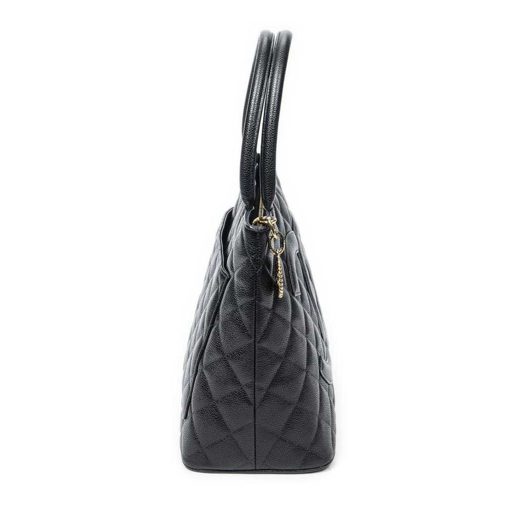 Chanel Leather handbag - image 4