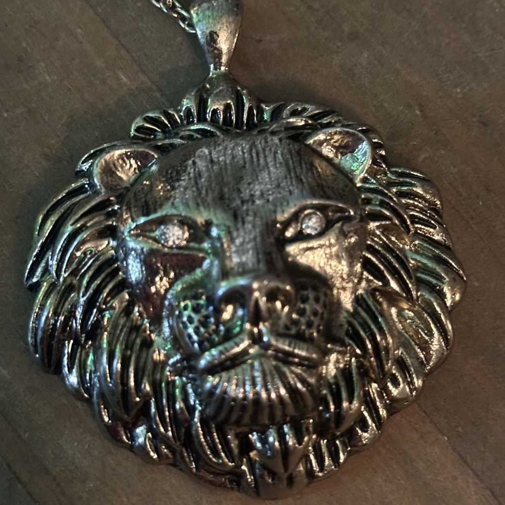 Other Long large lions head pendant necklace - image 3