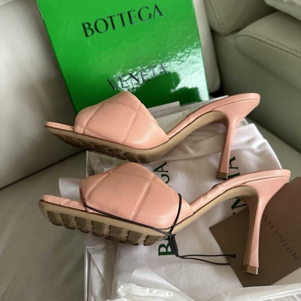 Bottega Veneta Bloc leather heels - image 5