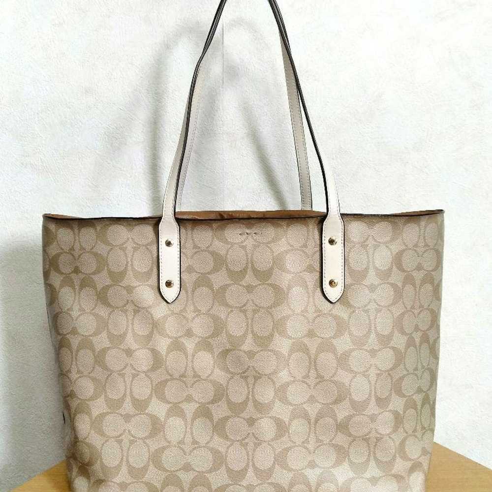 Price reduction Coach tote bag signature beige ha… - image 2