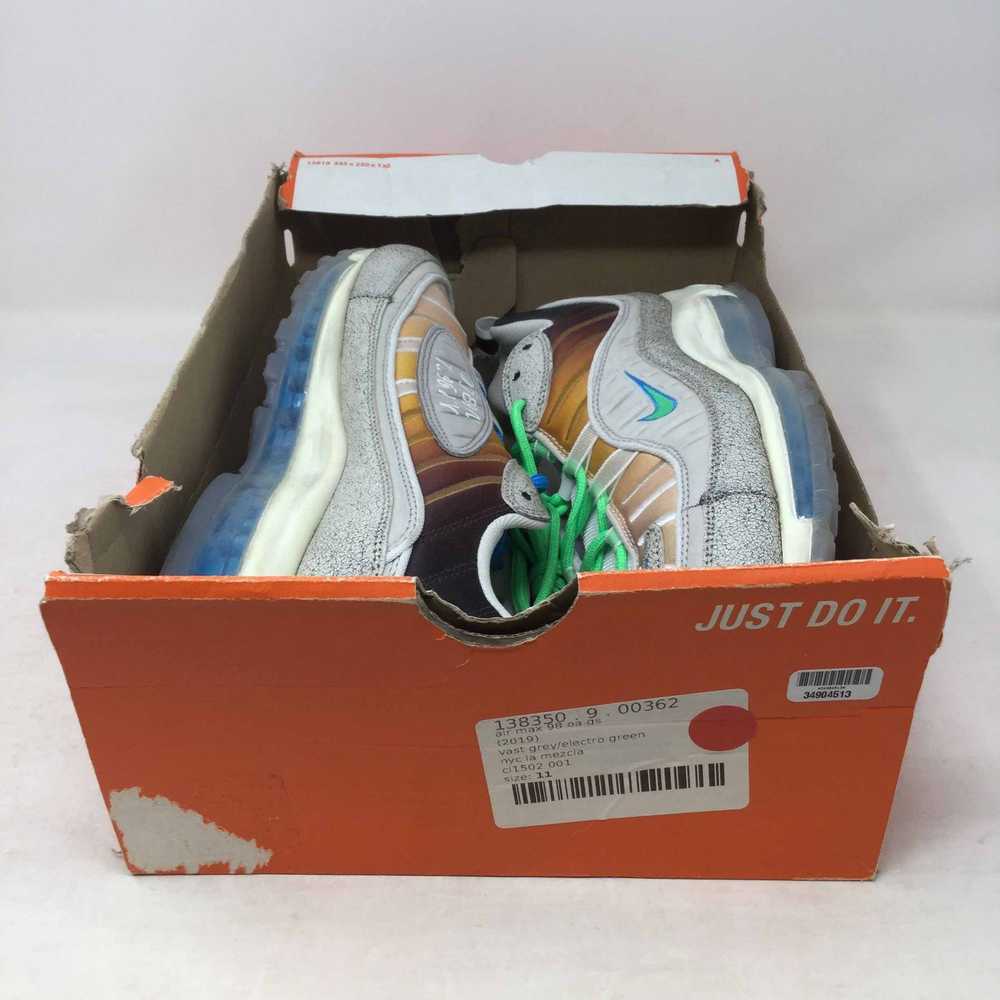 Nike Air Max 98 On Air: NYC La Mezcla - image 6