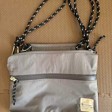 lululemon mini shoulder bag.