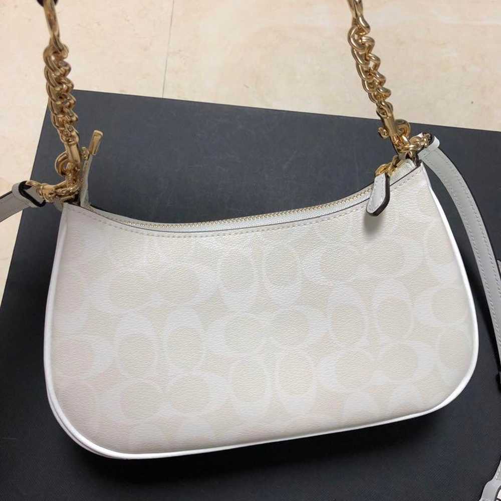 COACH Shoulder Bag White CA548 - image 5